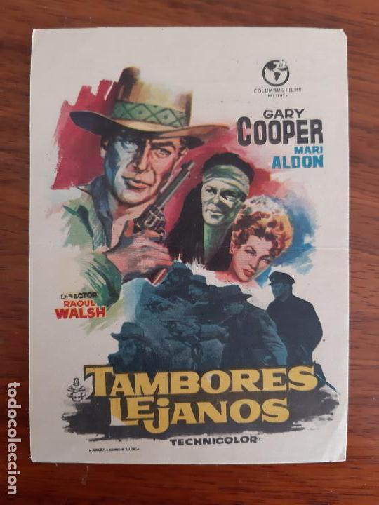 Cine: tambores lejanos - Foto 1