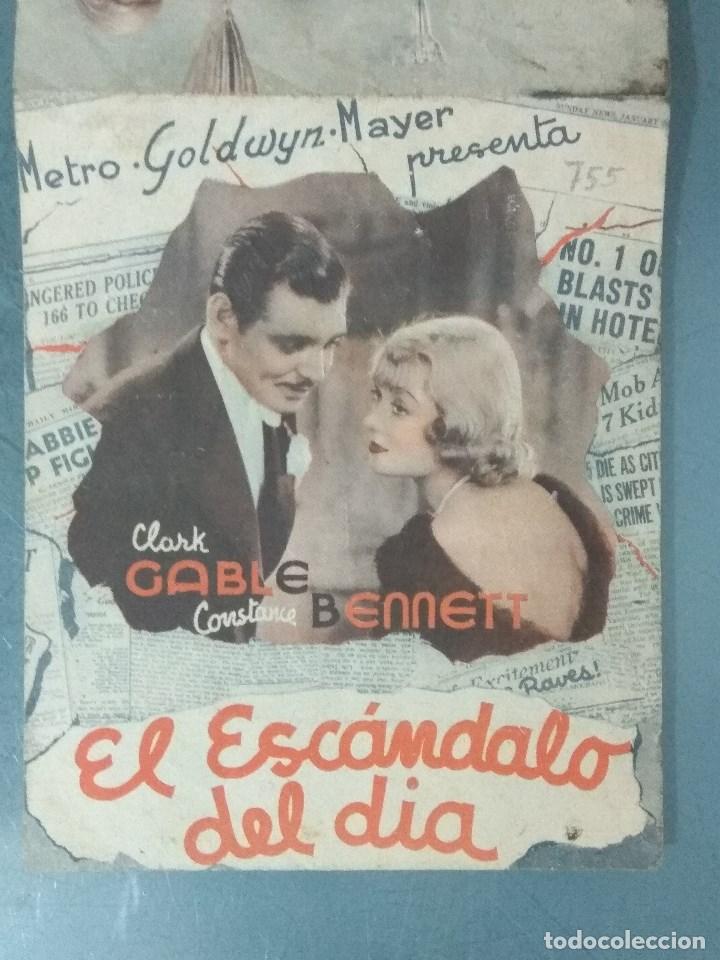 Cine: EL ESCANDALO DEL DIA. PROGRAMA DE MANO DESPLEGABLE. - Foto 1