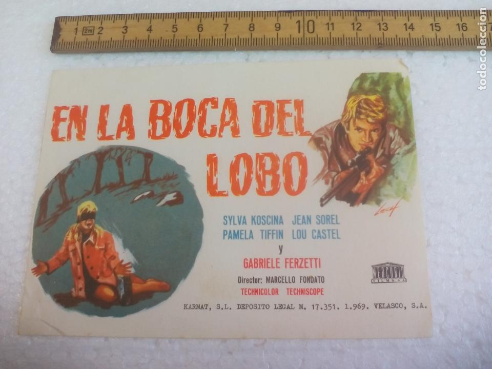 Cine: EN LA BOCA DEL LOBO. Folleto de mano, programa de cine. - Foto 1
