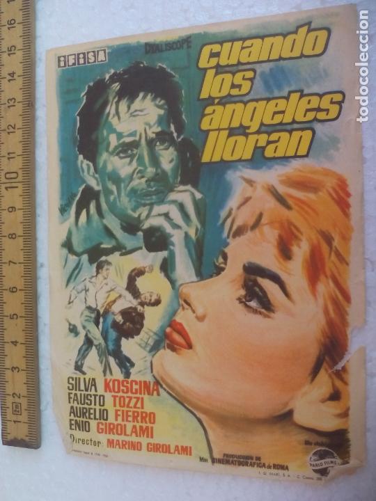 Cine: CUANDO LOS ANGELES LLORAN. Folleto de mano, programa de cine. - Foto 1