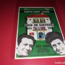  Foglietti di film di film antichi di cinema: PISO DE SOLTERO CON ALBERTO CLOSAS Y CASSEN. PUBLICIDAD AL DORSO. AÑO 1964. Lote 184203118