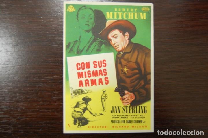 Cine: CON SUS MISMAS ARMAS - Foto 1