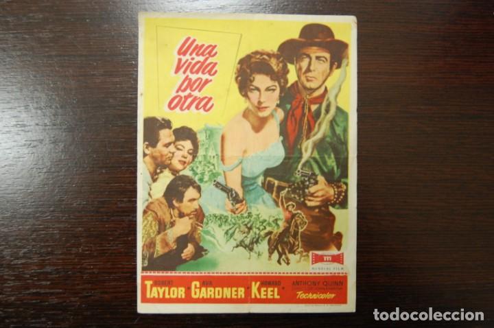 Cine: UNA VIDA POR OTRA - Foto 1