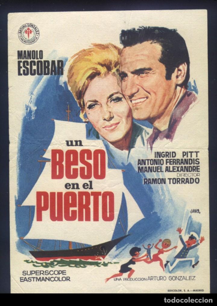 Un Beso En El Puerto Reparto