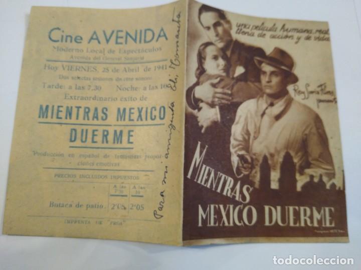 Cine: Mientras M&eacute;xico duerme. Cine Avenida. Programa de cine.. - Foto 1