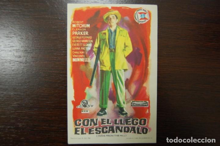 Cine: CON EL LLEG&Oacute; EL ESC&Aacute;NDALO - Foto 1