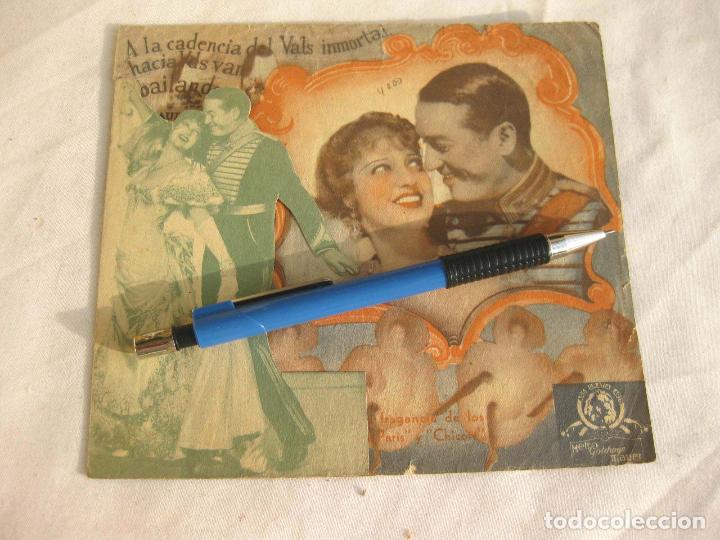 Cine: PROGRAMA DE MANO DE LA PEL&Iacute;CULA DE CINE LA VIDA ALEGRE. MAURICE CHEVALIER Y JEANETTE MACDONALD - Foto 3