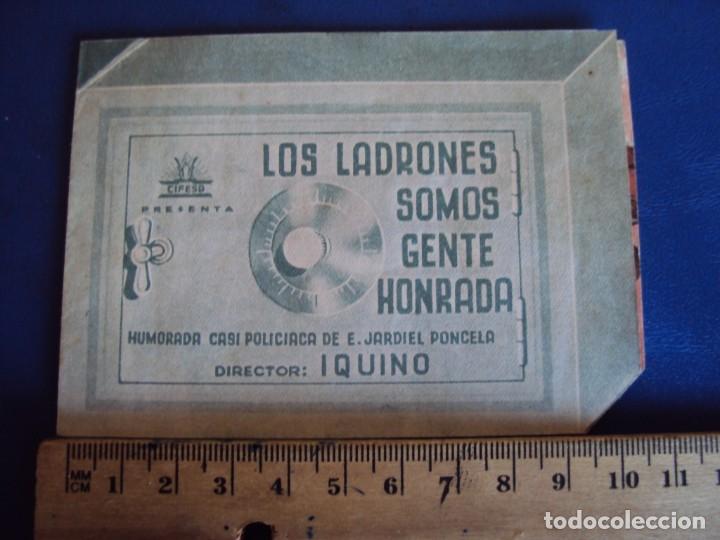  Flyers Publicitaires de films Anciens: (PG-190727)LOS LADRONES SOMOS GENTE HONRADA - PROGRAMA DE CINE TROQUELADO.