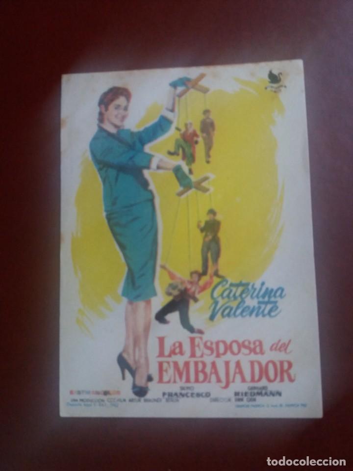 Cine: La esposa del embajador - Foto 1
