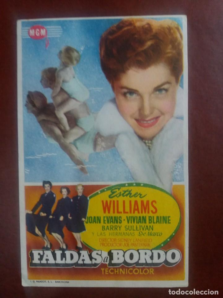 Cine: Faldas a bordo - Foto 1