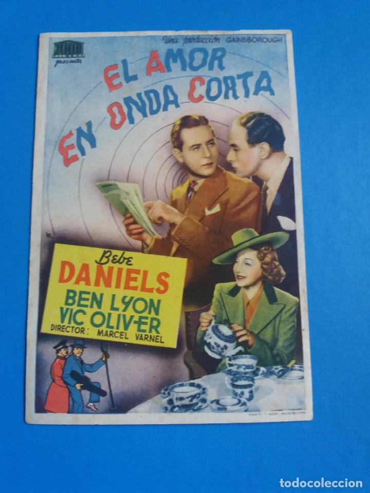Cine: El amor en onda corta - Foto 1