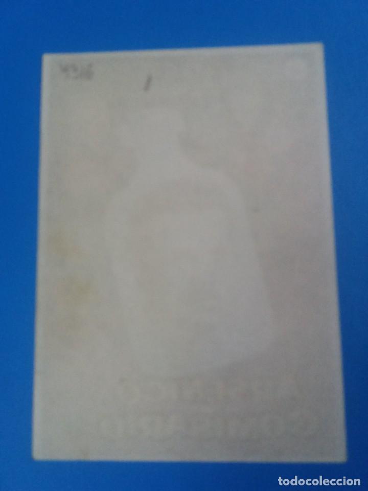 Cine: Ars&eacute;nico se&ntilde;or comisario - Foto 2
