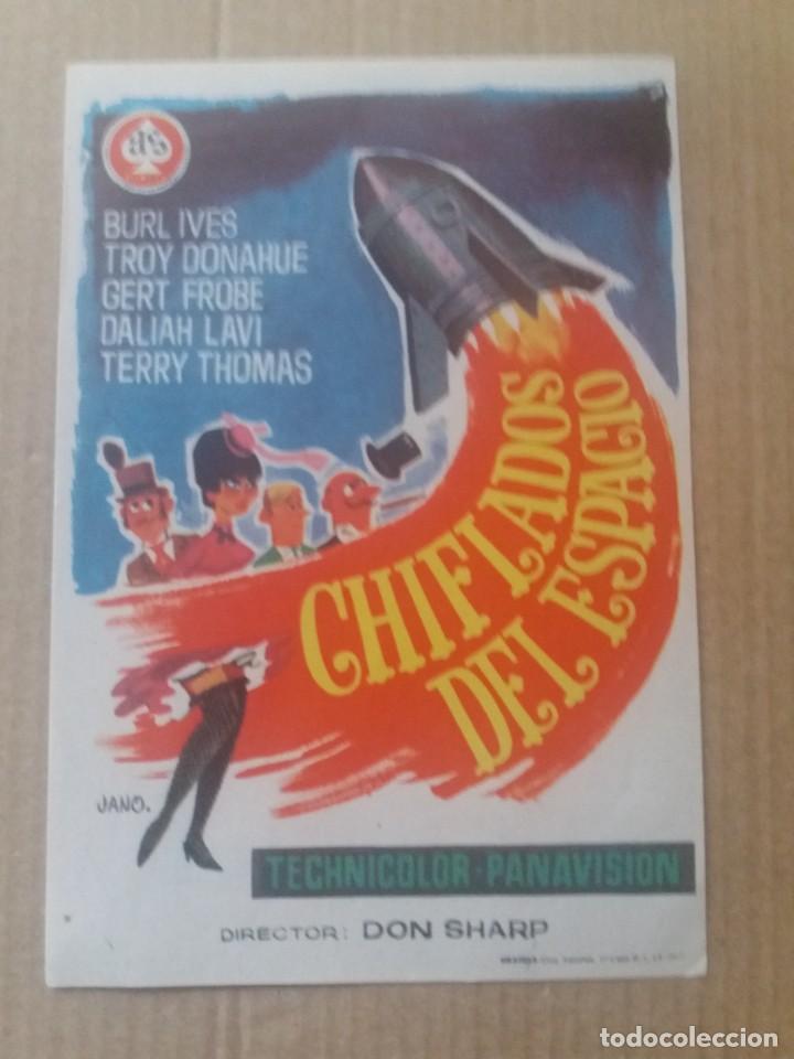 Cine: Chiflados del espacio - Foto 1