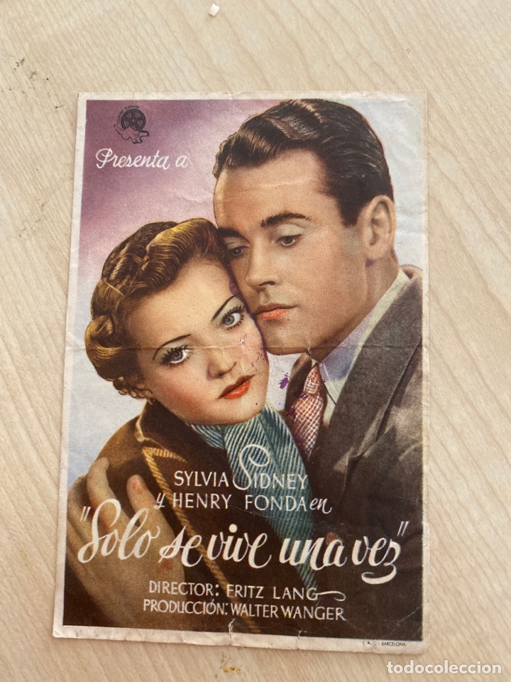 Kino: folleto de mano ; SOLO SE VIVE UNA VEZ ; Sylvia Sindey