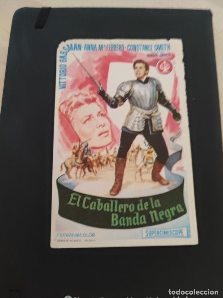 Kino: folleto de mano EL CABALLERO DE LA BANDA NEGRA , Vittorio Gassman