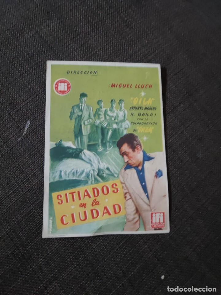 Kino: folleto de mano SITIADOS EN LA CIUDAD , Miguel Lluch ,
