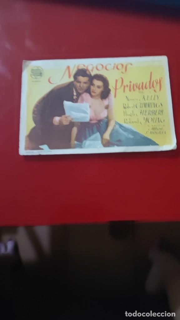 Kino: folleto de mano NEGOCIOS PRIVADOS , Naney Kelly ,
