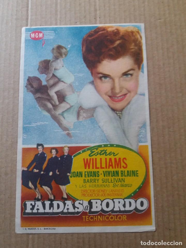 Cine: Faldas a bordo - Foto 1