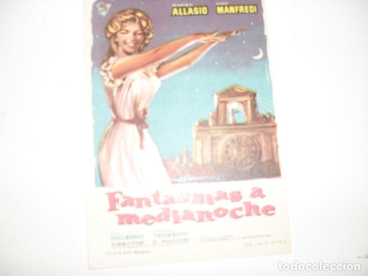 Kino: programa de mano sencillo,con texto publicitario .titulo:FANTASMAS A MEDIANOCHE.