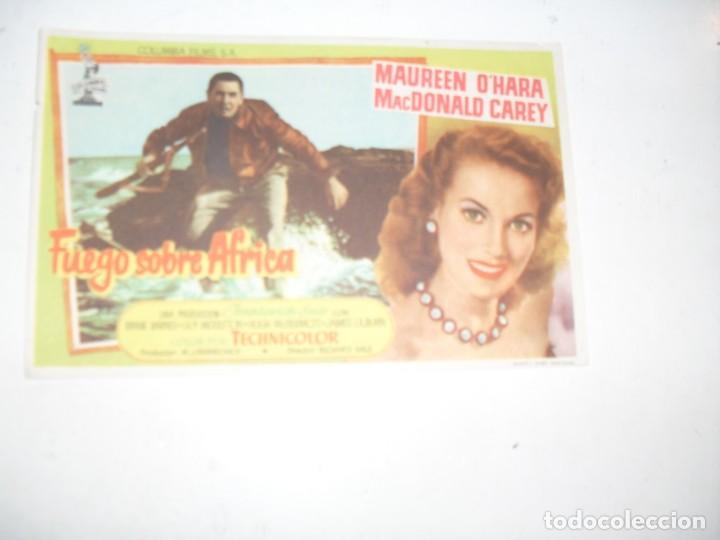  Flyers Publicitaires de films Anciens: programa de mano sencillo,con texto publicitario.titulo:.FUEGO SOBRE AFRICA.