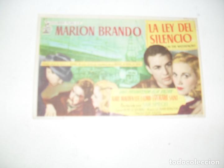  Flyers Publicitaires de films Anciens: programa de mano sencillo,con texto publicitario.titulo: LA LEY DEL SILENCIO.