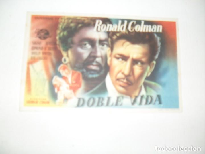 Cine: programa de mano sencillo,sin texto publicitario.titulo: DOBLE VIDA.