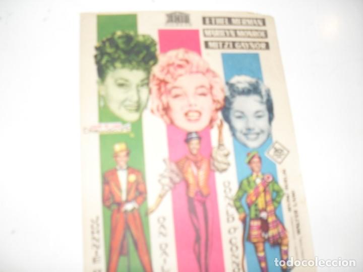 Cine: programa de mano sencillo,sin texto publicitario.titulo: LUCES DE CANDILEJAS.