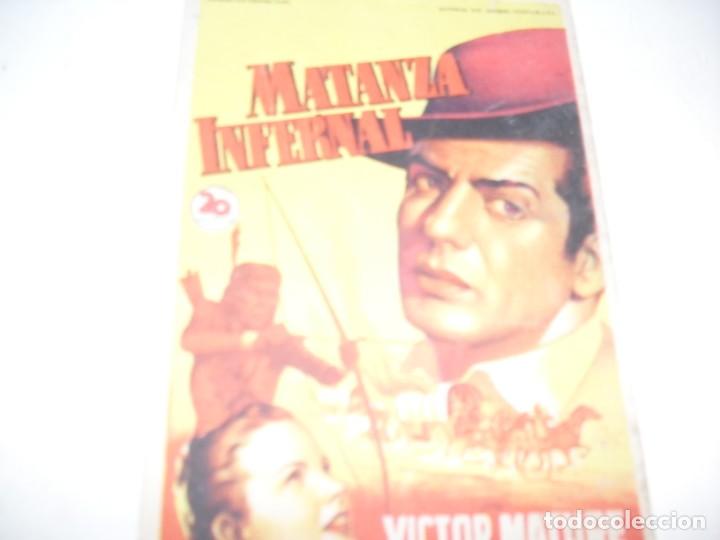 Cine: programa de mano sencillo,sin texto publicitario .titulo: MATANZA INFERNAL (VICTOR MATURE).