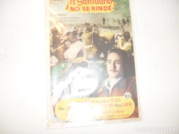 Cine: programa de mano sencillo,con texto.titulo:&iexcl;EL SANTUARIO NO SE RINDE&iexcl;