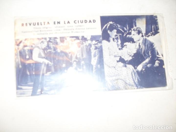  Flyers Publicitaires de films Anciens: programa de mano sencillo,con texto.titulo:TITULO:REVUELTA EN LA CIUDAD.