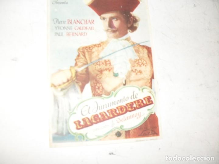  Flyers Publicitaires de films Anciens: programa de mano sencillo,con texto.titulo: EL JURAMENTO DE LAGARDERE.