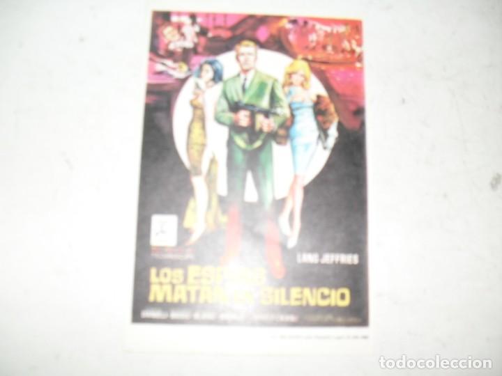  Flyers Publicitaires de films Anciens: programa de mano sencillo,sin texto publicitario.titulo: LOS ESPIAS MATAN EN SILENCIO.