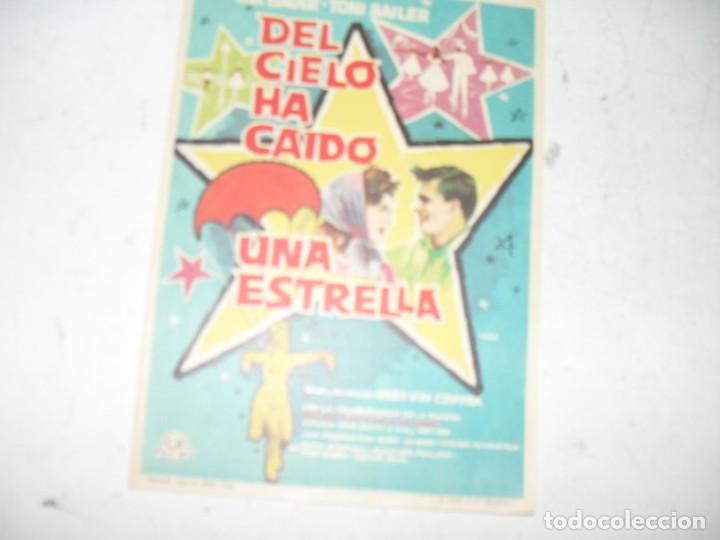  Flyers Publicitaires de films Anciens: programa de mano sencillo,sin texto publicitario.titulo: DEMASIADO CALIDO PARA JUNIO (DICK BOGARDE).