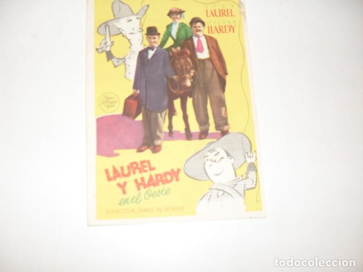  Flyers Publicitaires de films Anciens: programa de mano sencillo,con texto publicitario .titulo: LAUREL Y HARDY EN EL OESTE.