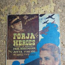 Cine: FOLLETO DE MANO DOBLE DE LA PELICULA FORJA DE HEROES. Lote 338194043