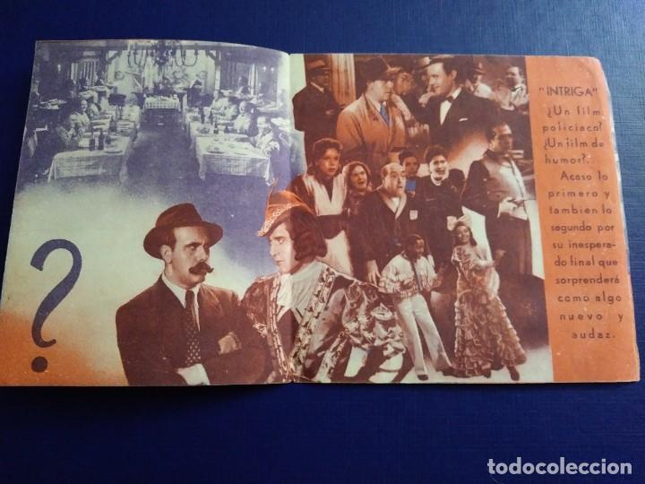 Cine: Folleto de cine desplegable de &rdquo;INTRIGA&rdquo; - Foto 4