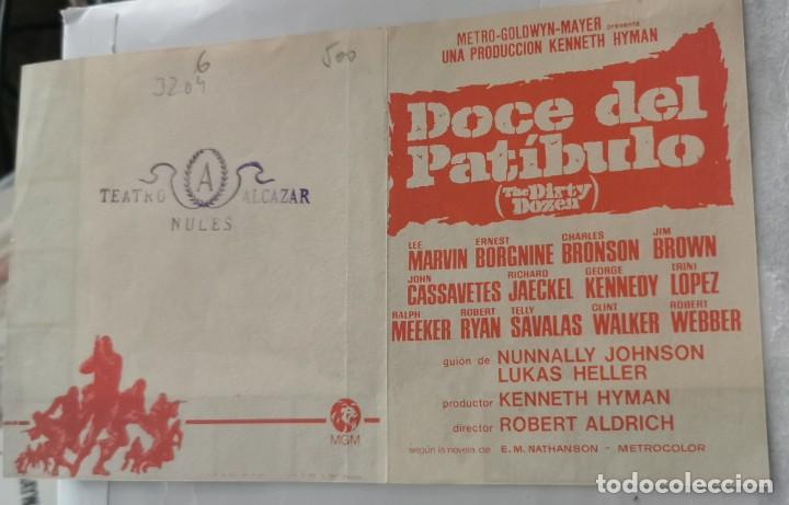 Cine: DOCE DEL PATIBULO DOBLE - Foto 1