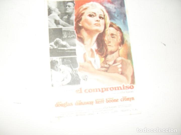 Cine: programa de mano sencillo,con texto publicitario.titulo:EL COMPROMISO.(KIRK DOUGLAS) - Foto 1