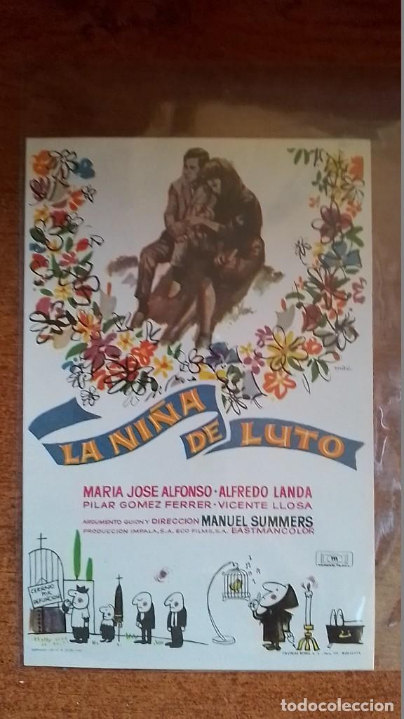 Cine: PROGRAMA O FOLLETO DE MANO DE CINE la ni&ntilde;a de luto - Foto 1