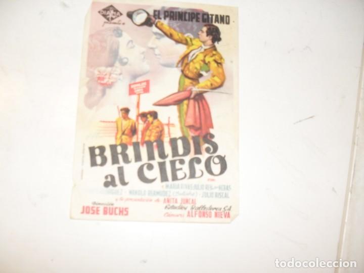 Cine: programa de mano sencillo,sin texto publicitario.titulo:BRINDIS AL CIELO.(EL PRINCIPE GITANO) - Foto 1