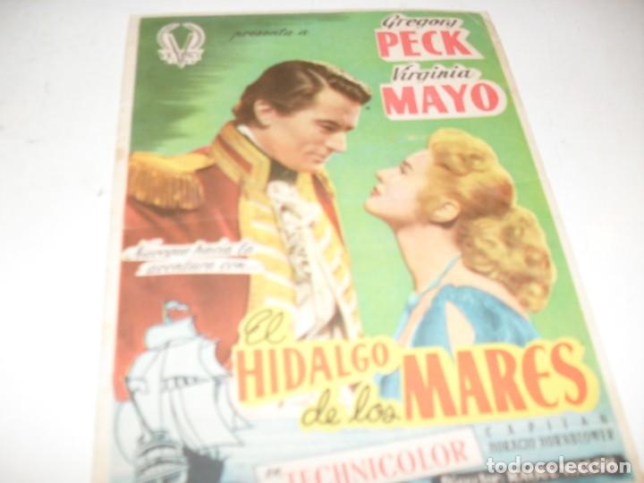 Cine: programa de mano sencillo,con texto publicitario.titulo:EL HIDALGO DE LOS MARES(GREGORY PECK) - Foto 1