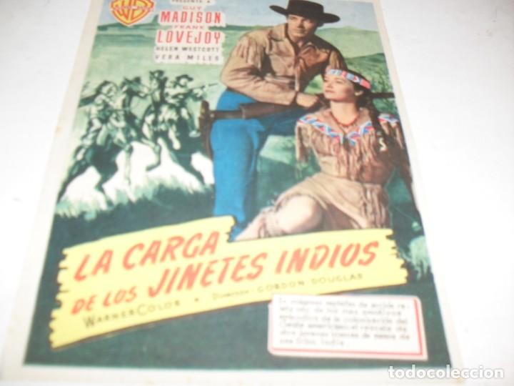 Cine: programa de mano GRANDE,con texto publicitario.titulo:LA CARGA DE LOS JINETES INDIOS(GUY MDISON) - Foto 1