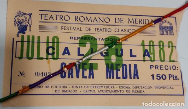 Cine: ENTRADA Y PROGRAMA DE CALIGULA EN TEATRO ROMANO DE MERIDA 1982 - Foto 1