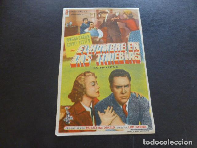 Cine: EL HOMBRE EN LAS TINIEBLAS PROGRAMA DE MANO SIN PUBLICIDAD - Foto 1