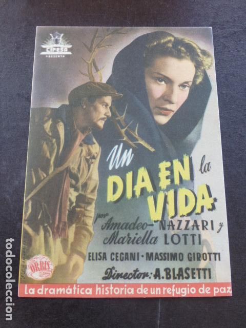 Cine: UN DIA EN LA VIDA PROGRAMA DE MANO SIN PUBLICIDAD - Foto 1
