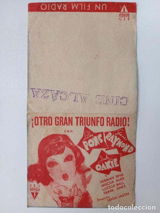 Kino: FOLLETO DE MANO DE CINE. EL MUNDO A SUS PIES. LILY PONS, GENE RAYMOND, JACK OAKIE