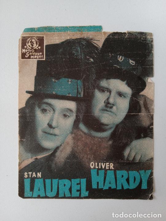 Kino: FOLLETO DE MANO DE CINE. STAN LAUREL Y OLIVER HARDY, UN PAR DE GITANOS