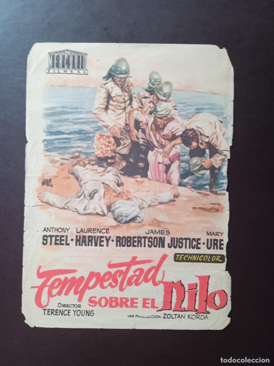 Cine: Tempestad en Oriente con publicidad M&aacute;ximo y Rovira Barcelona