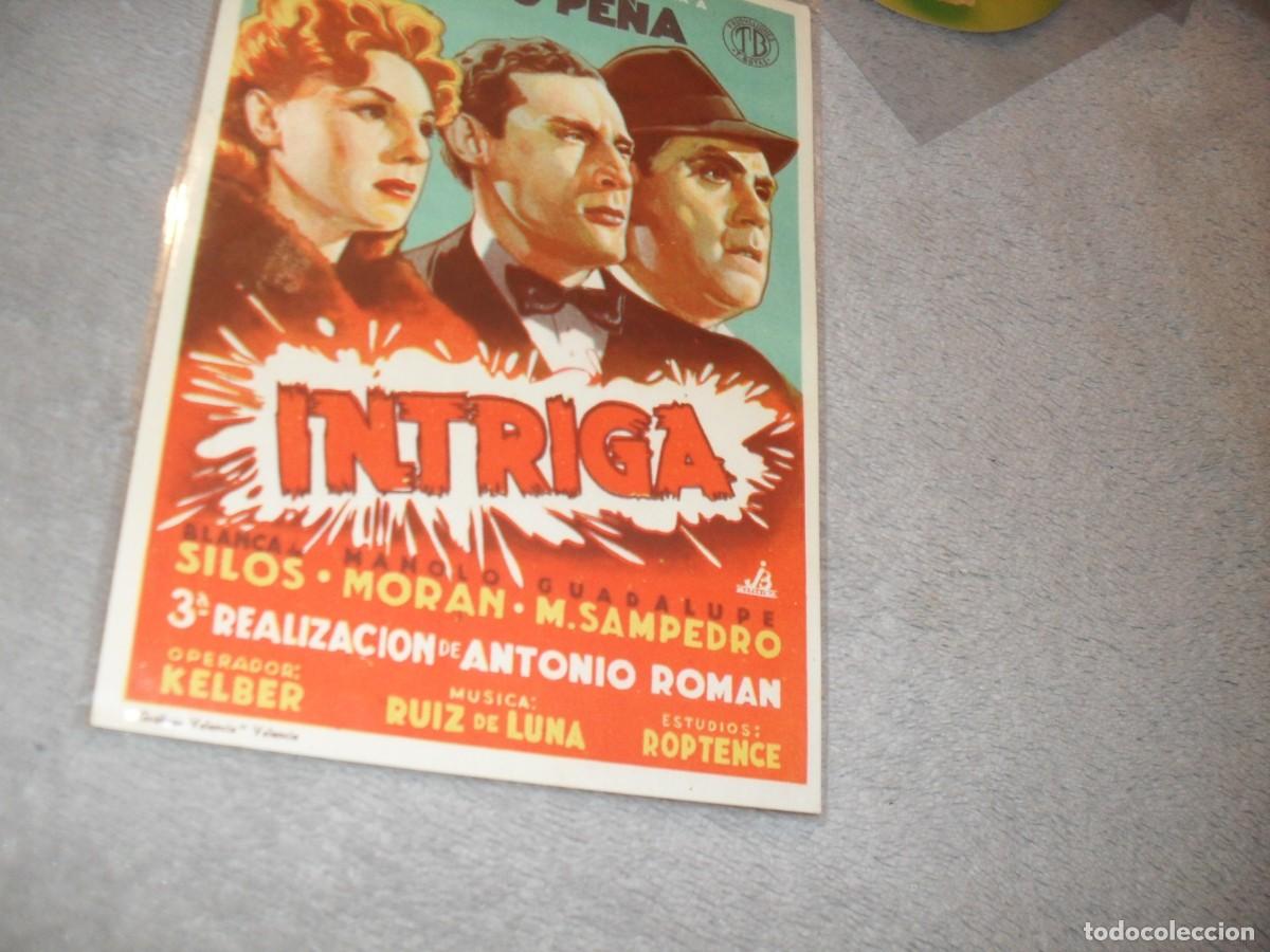 Cine: PROGRAMA DE MANO,GRANDE,SIN TEXTO PUBLICITARIO:INTRIGA,CON JULIO PE&Ntilde;A - Foto 1