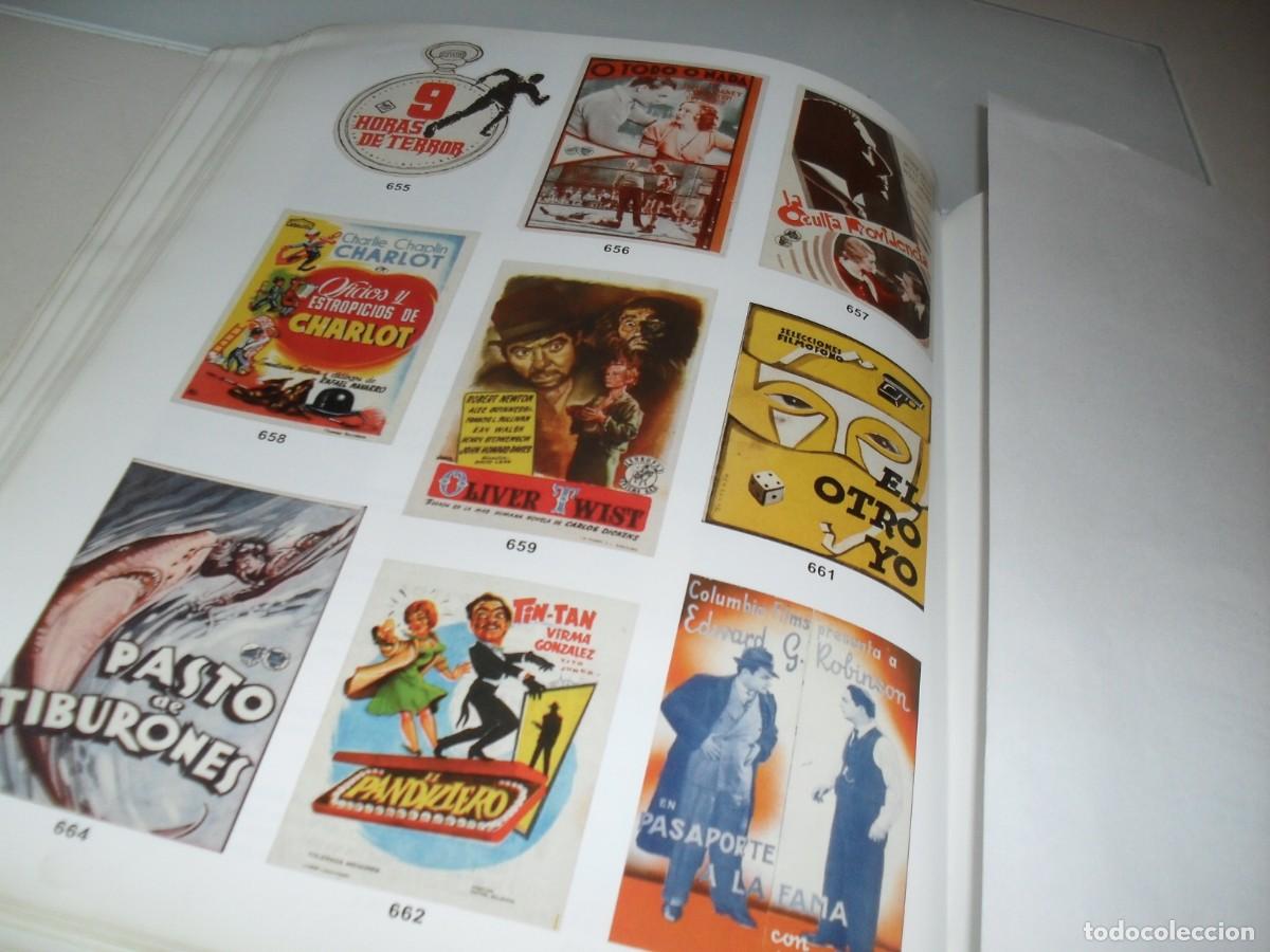  Flyers Publicitaires de films Anciens: LAMINA,EN PAPEL COUCHE,CON REPRODUCCION DE 13 DIFICILES PROGRAMAS DE MANO.EDITADO 2003
